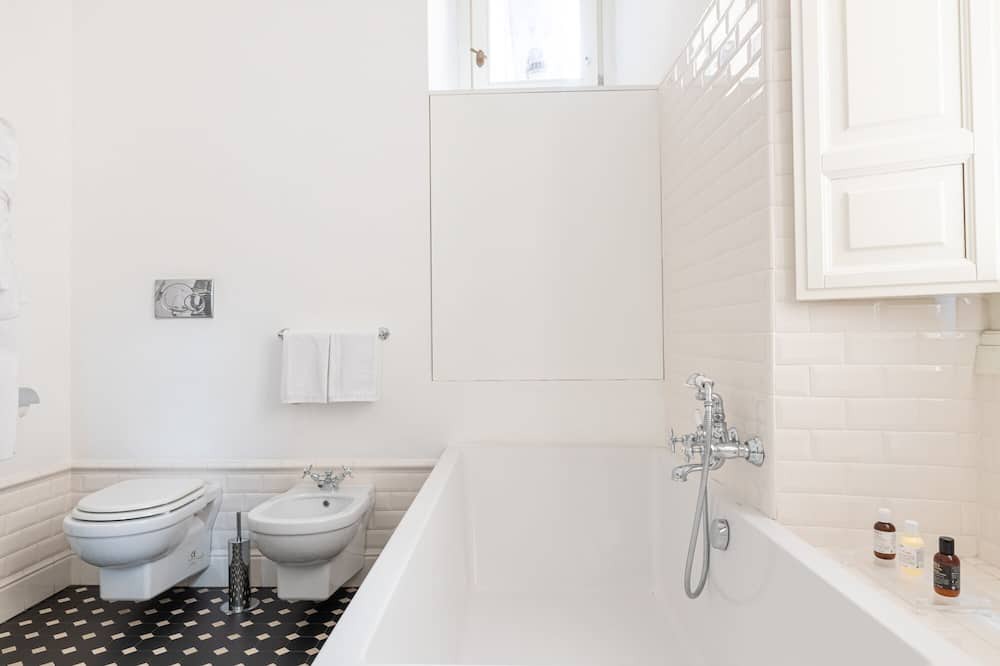 Photo of Bathroom in Rione V Ponte