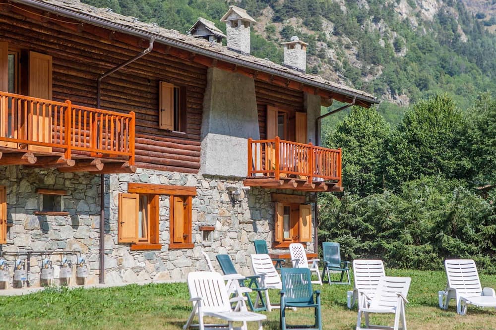 Photo of Outdoor in Antey-Saint-Andre