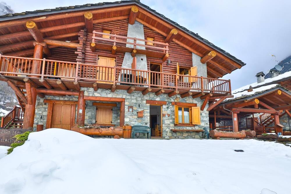 Photo of Outdoor in Antey-Saint-Andre