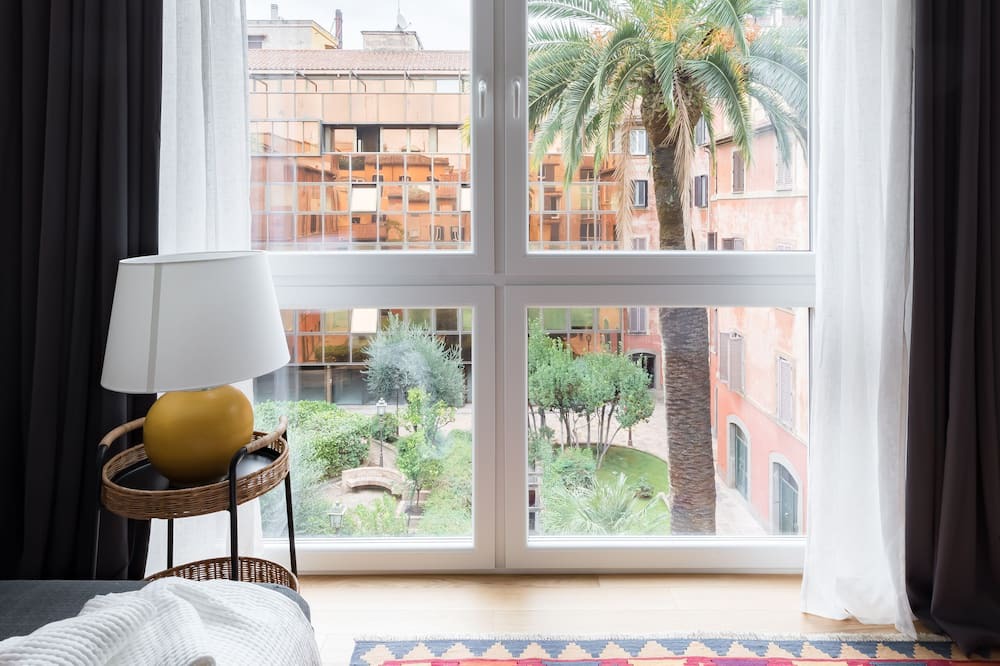 Photo of Bedroom in Rome City Centre