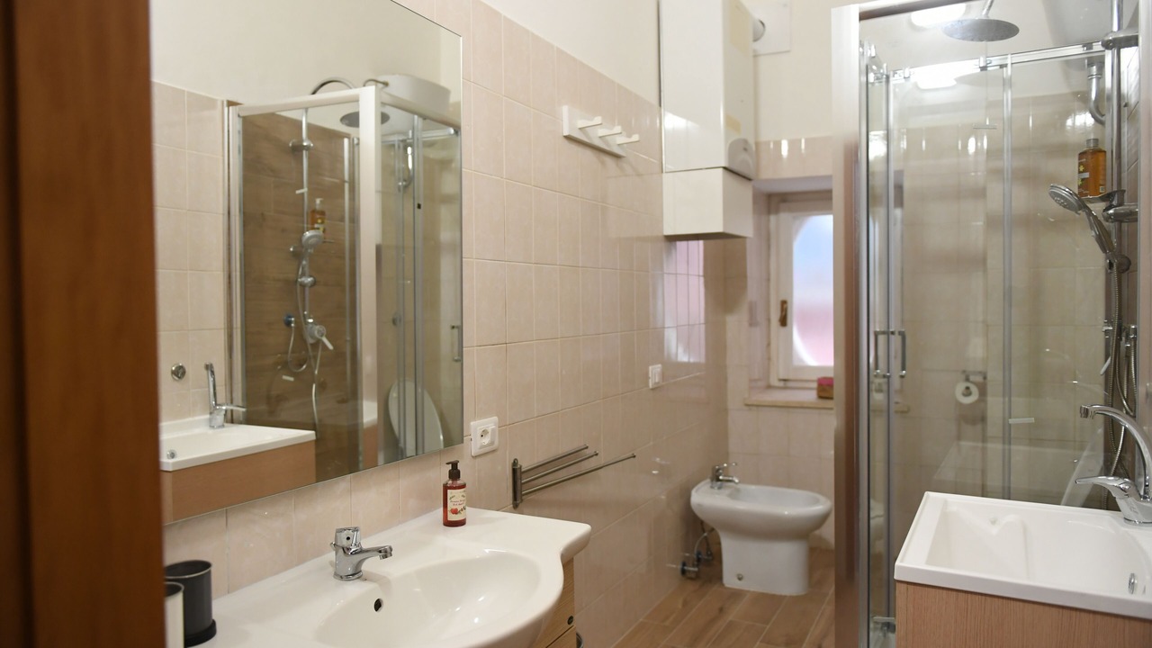 Photo of Bathroom in Campagna