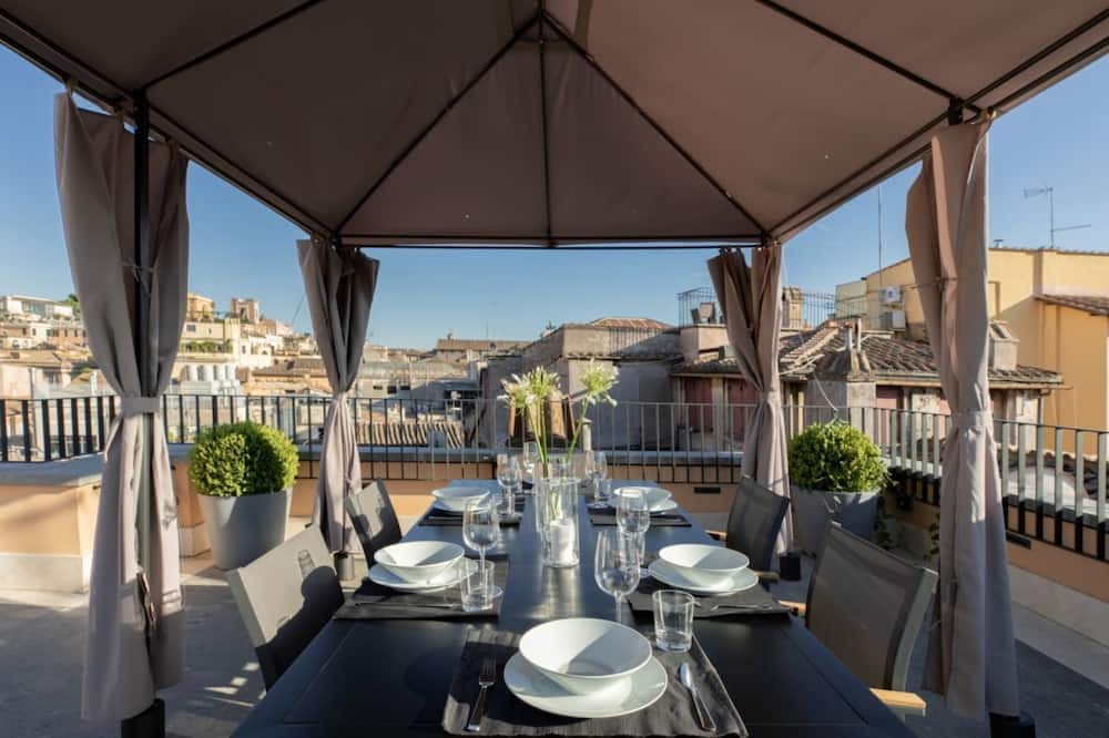 Photo of Patio Balcony in Rione II Trevi