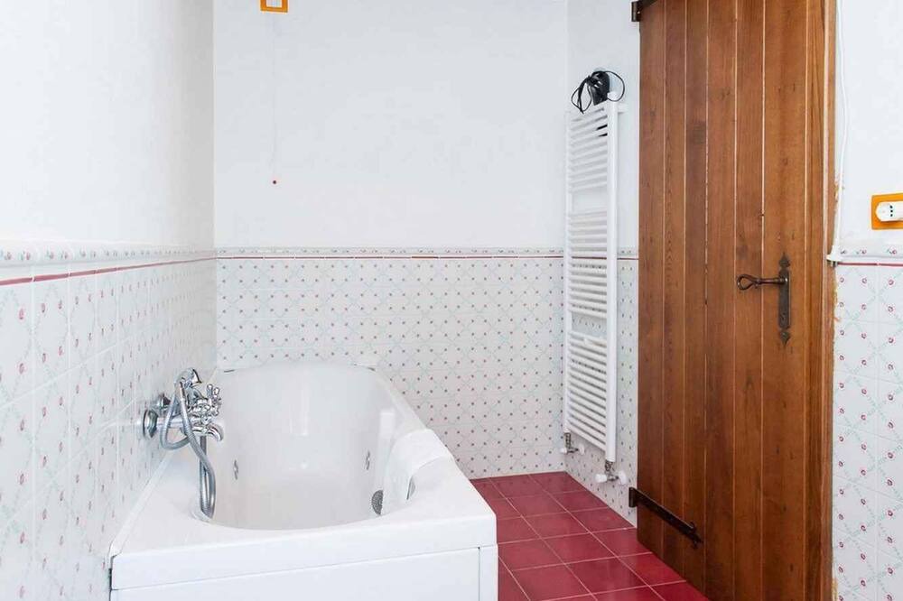 Photo of Bathroom in Ramazzano