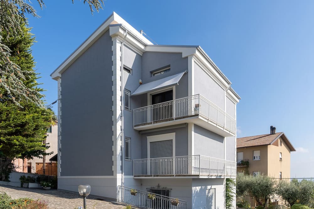 Photo of Outdoor in Osimo