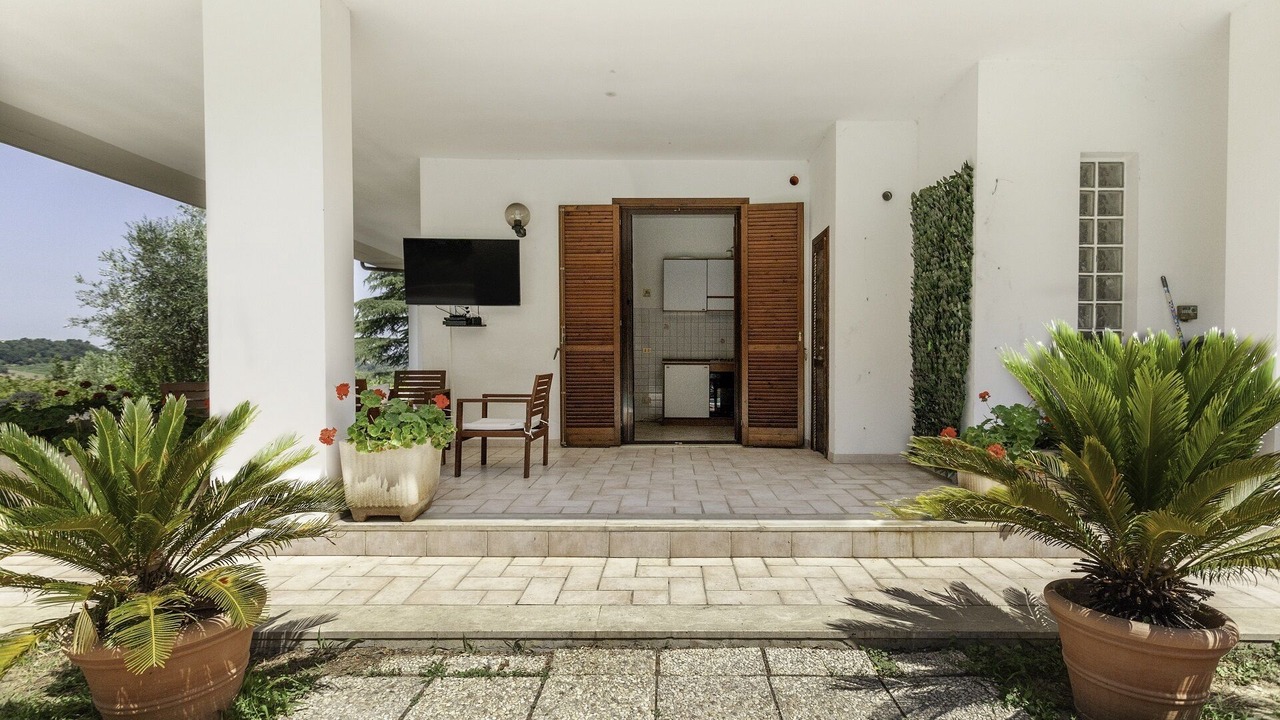 Photo of Outdoor in Configni