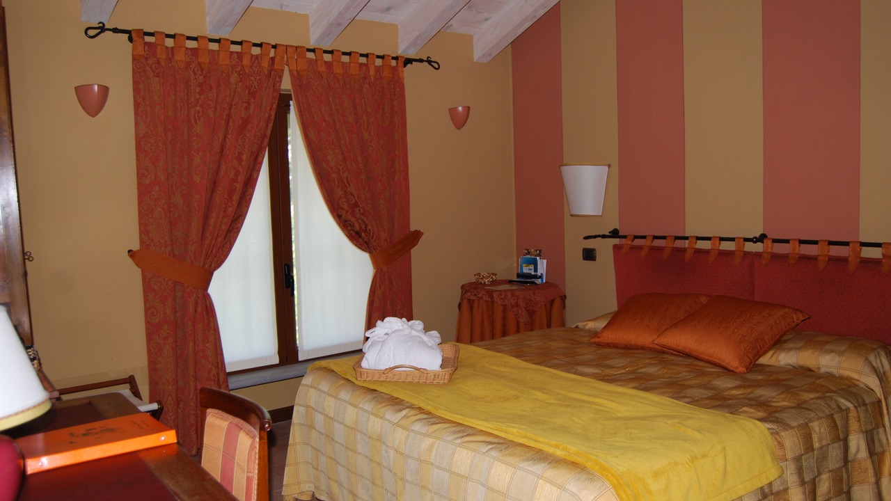 Photo of Bedroom in Gambolo