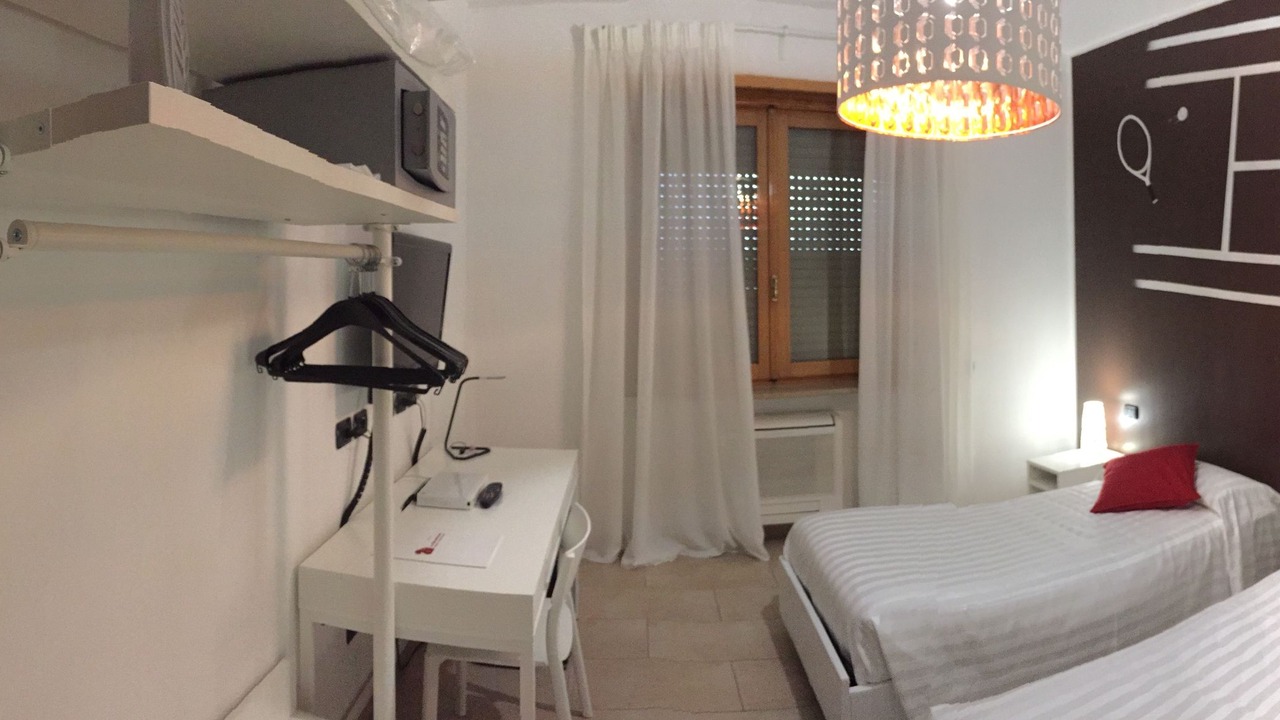 Photo of Bedroom in Pralormo