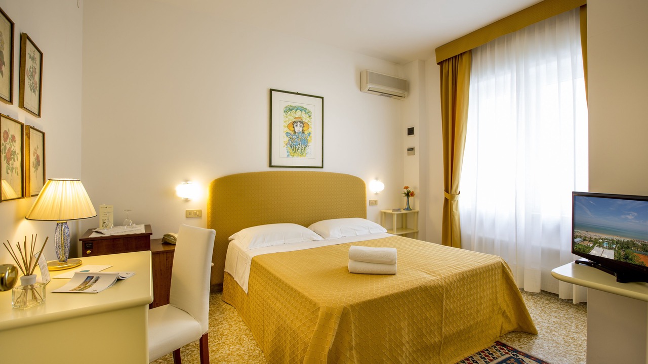 Photo of Bedroom in Silvi