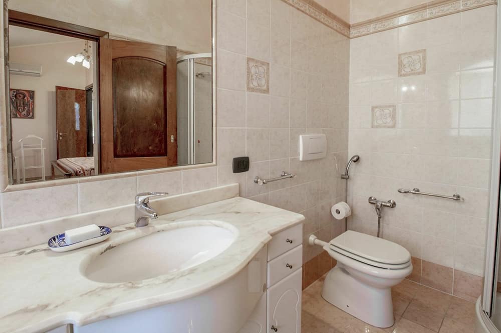 Photo of Bathroom in Casalini