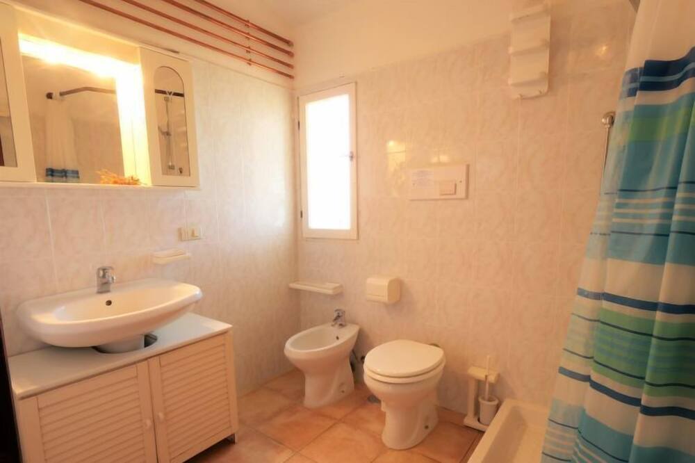 Photo of Bathroom in Scansano