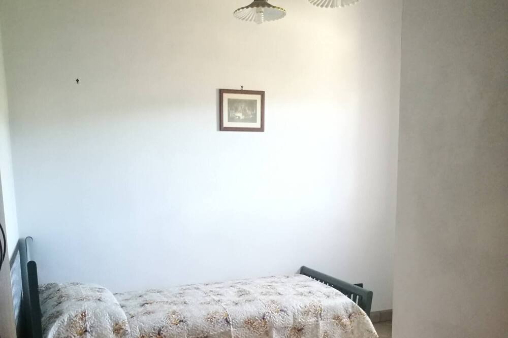 Photo of Bedroom in Fratta