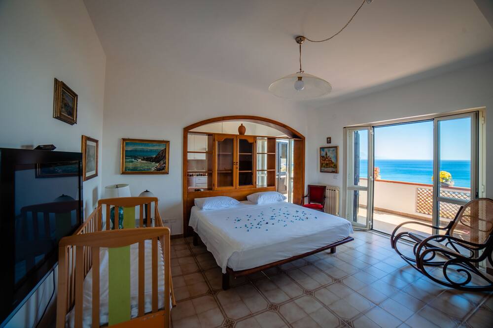 Photo of Bedroom in Villammare