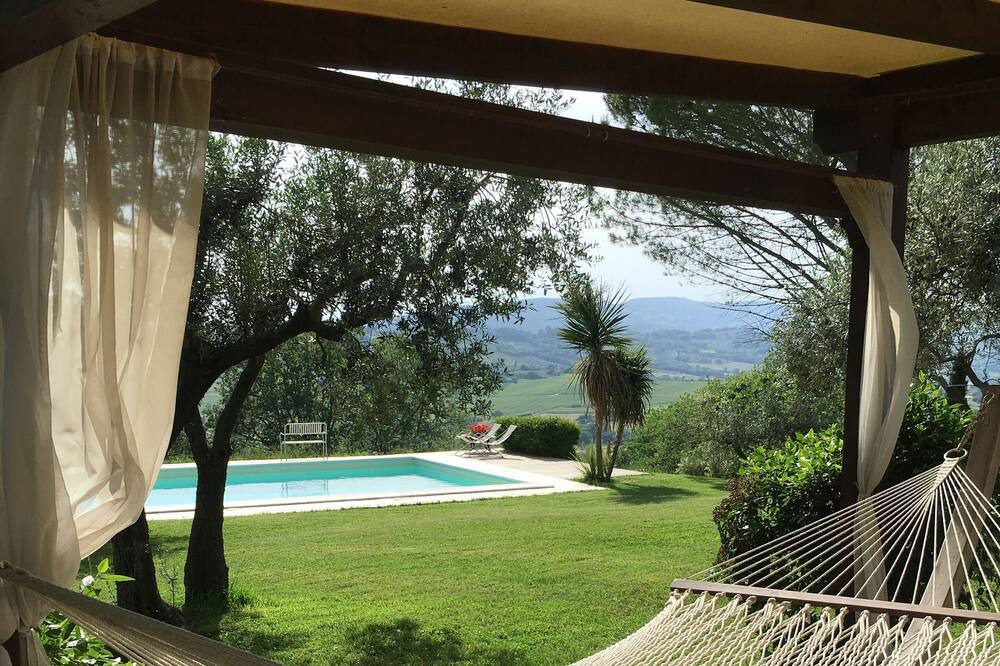 Photo of Patio Balcony in Pietrauta