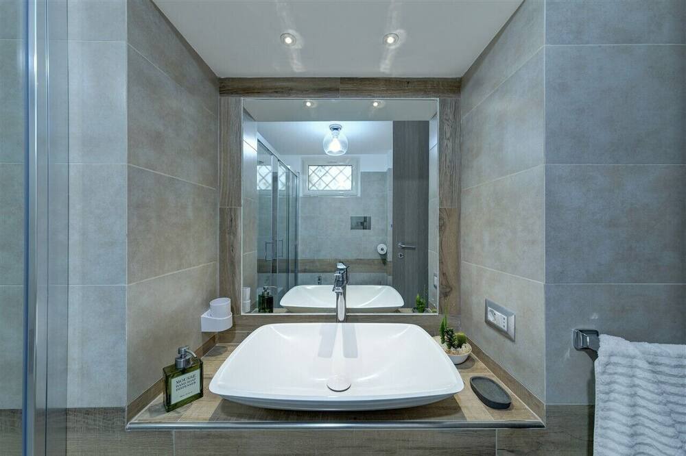 Photo of Bathroom in Rione Sanita