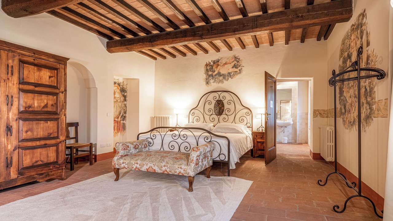 Photo of Bedroom in Petroio