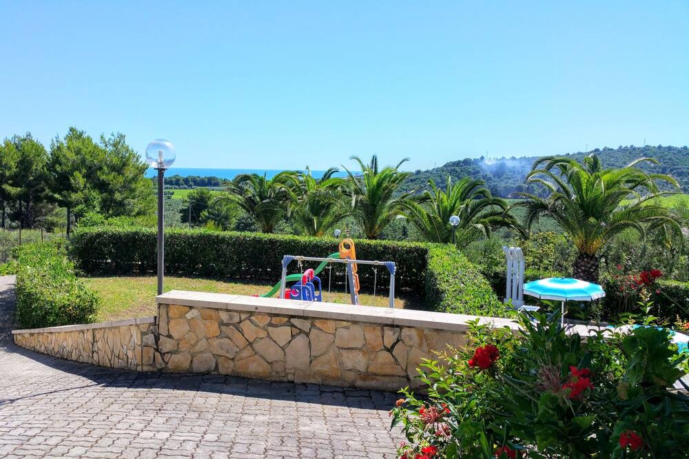 Photo of Outdoor in Montincello