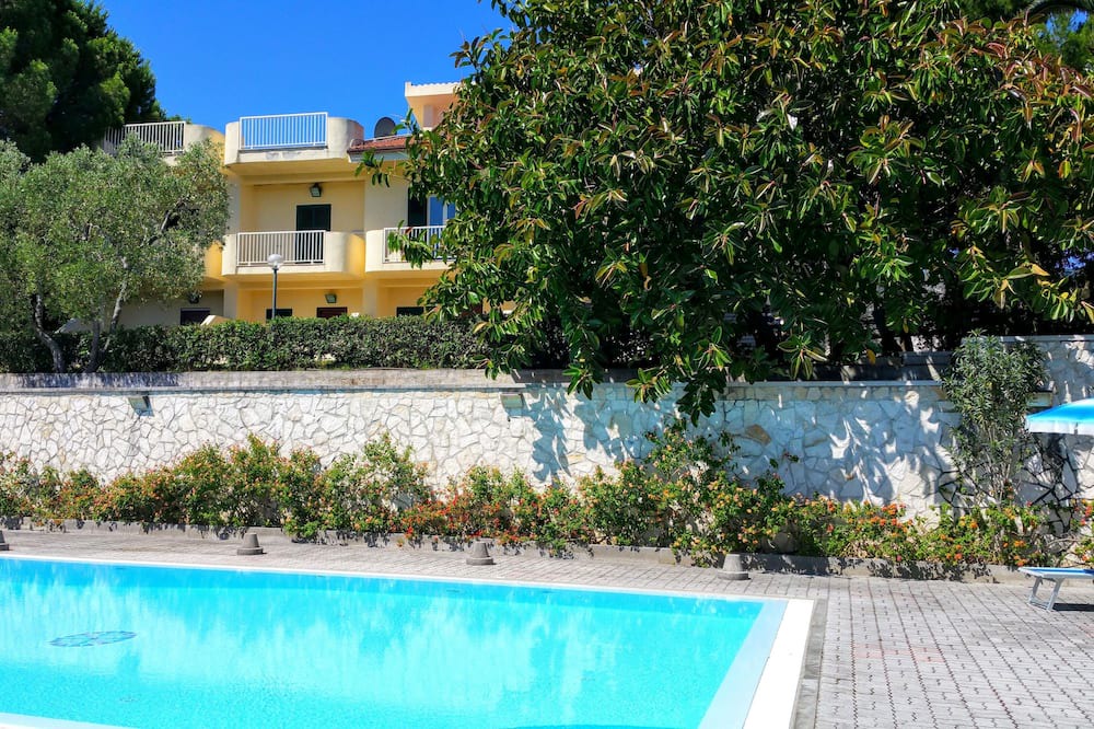 Photo of Outdoor in Montincello
