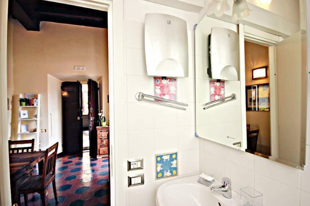 Photo of Bedroom in Rione III Colonna