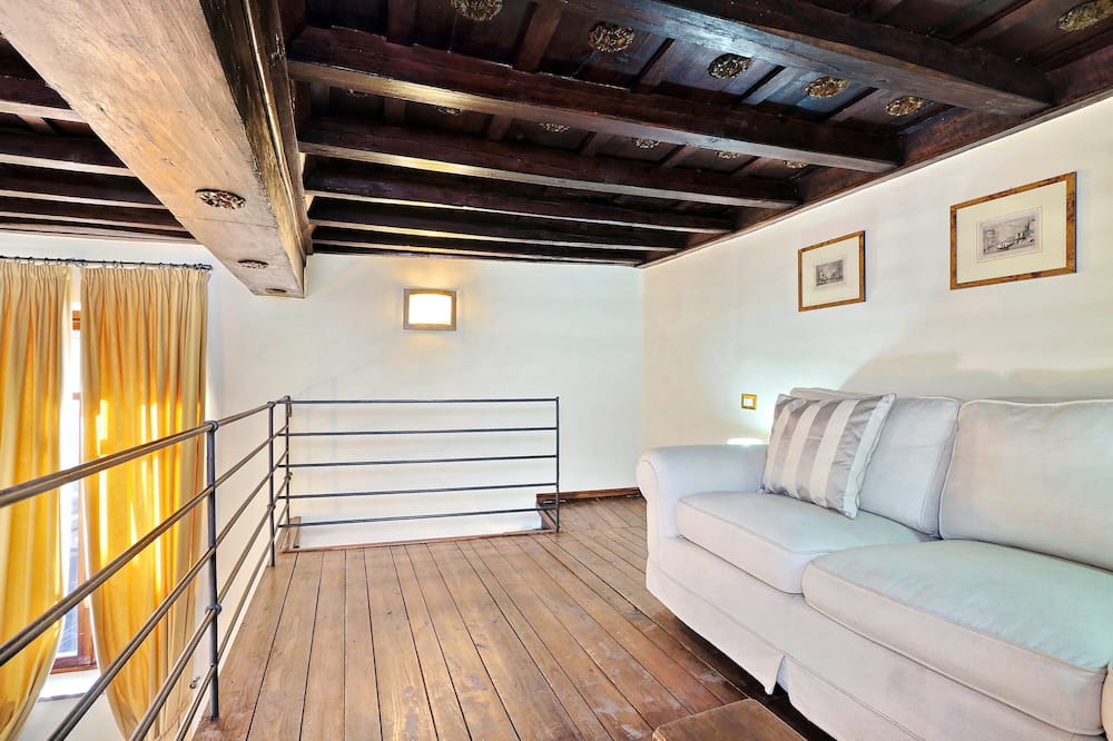 Photo of Livingroom in Rione III Colonna