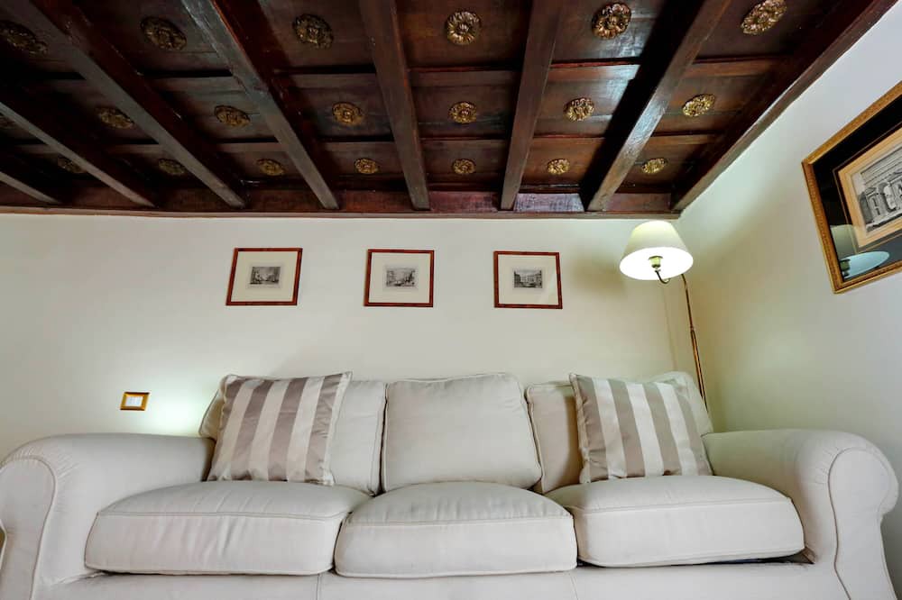 Photo of Livingroom in Rione III Colonna