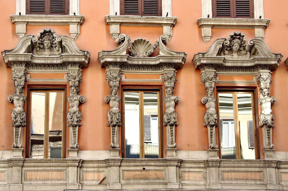 Photo of Outdoor in Rione III Colonna