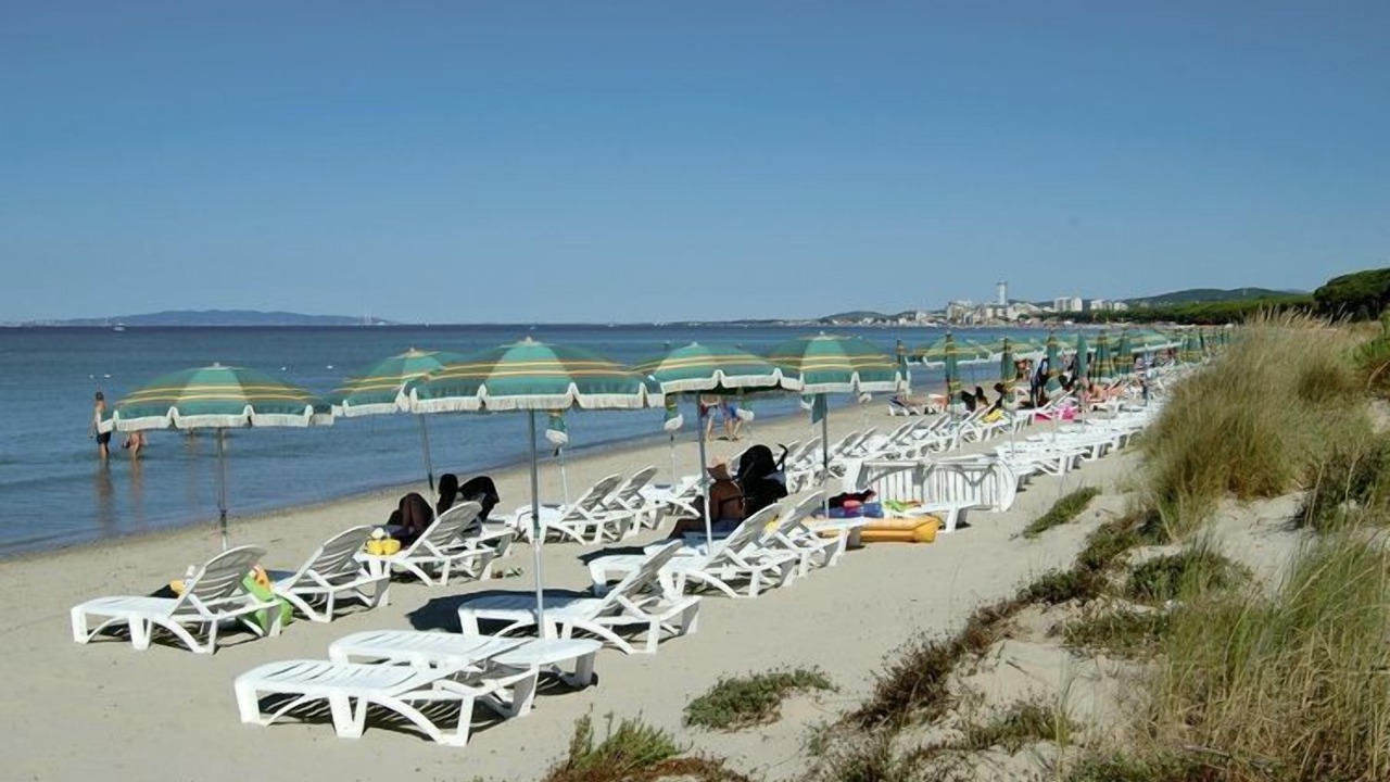 Photo of Others in Puntone