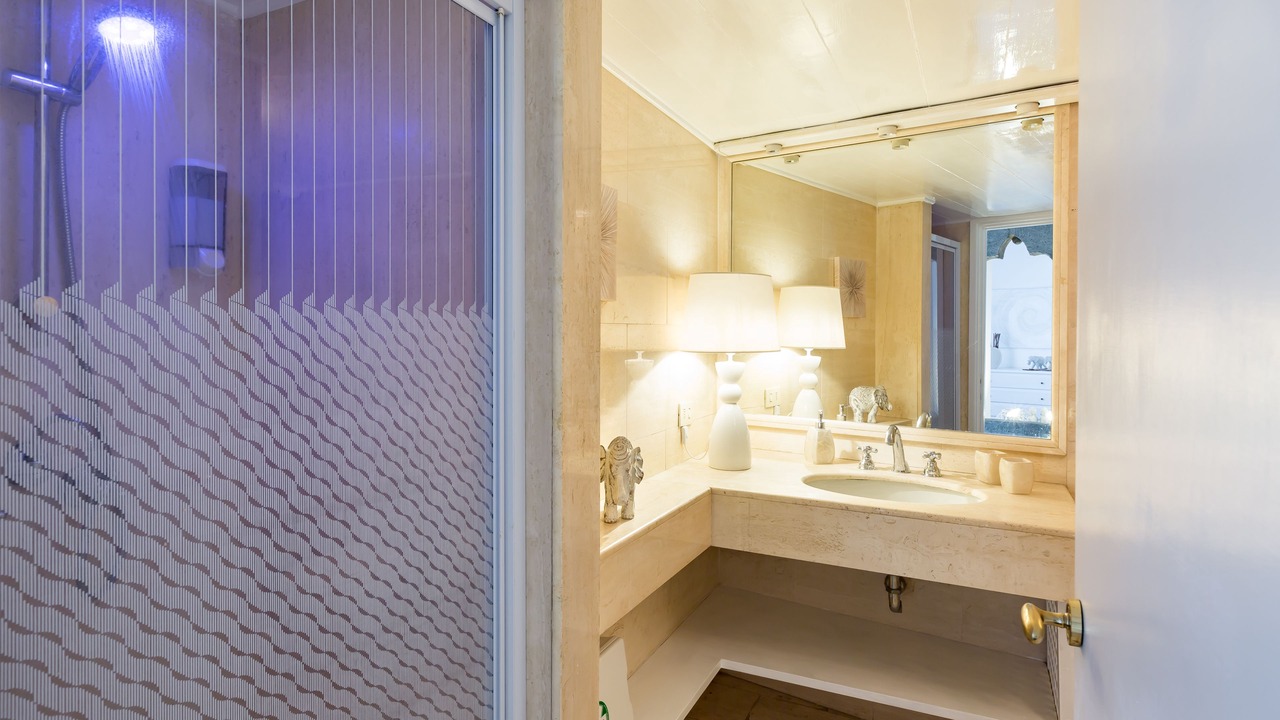 Photo of Bathroom in Roman Ghetto