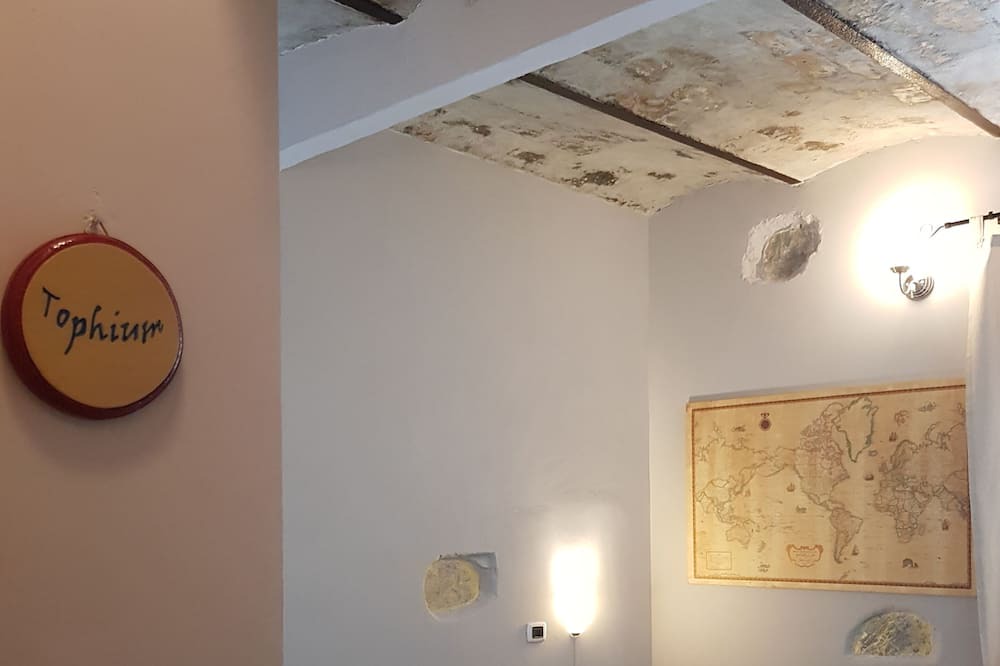 Photo of Bedroom in Toffia