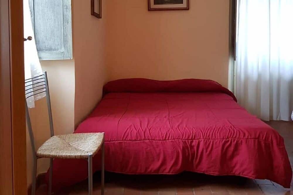 Photo of Bedroom in Toffia