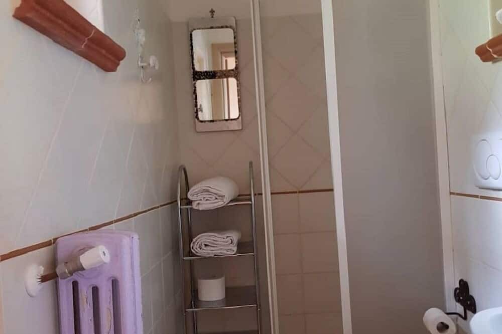 Photo of Bathroom in Toffia