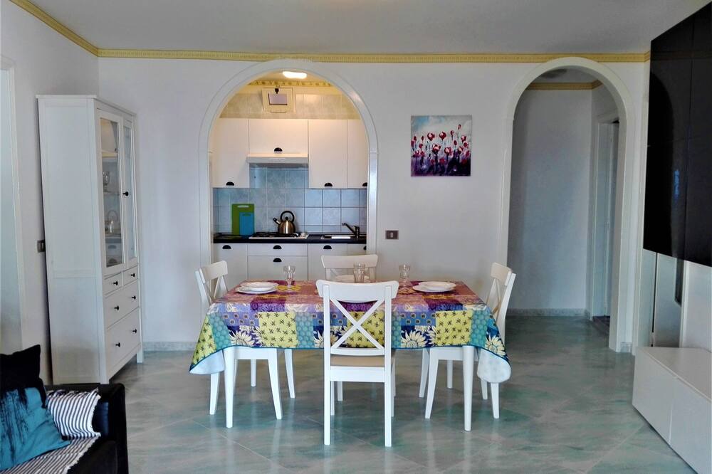 Photo of Livingroom in Santa Maria di Castellabate