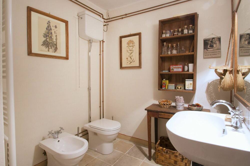 Photo of Bathroom in Rancolfo