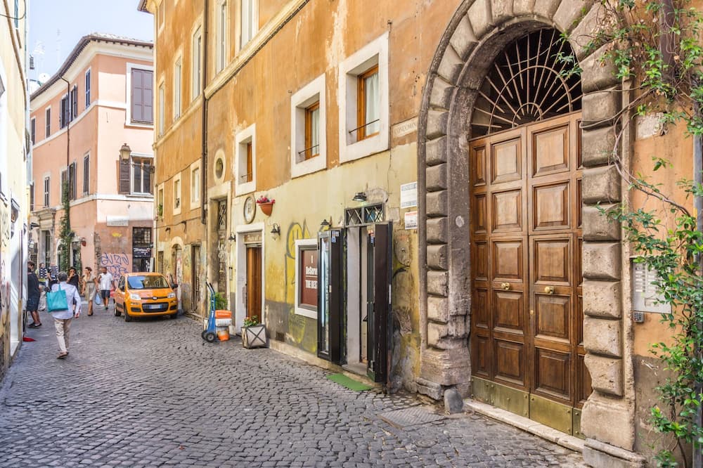 Photo of Others in Trastevere