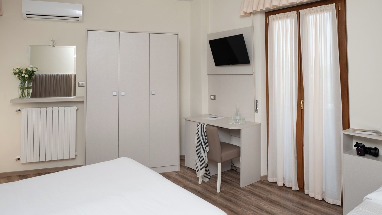 Photo of Bedroom in Porto San Giorgio