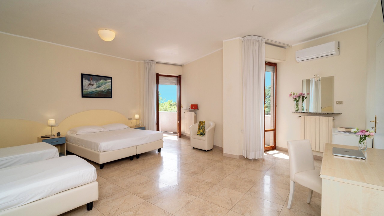 Photo of Bedroom in Porto San Giorgio