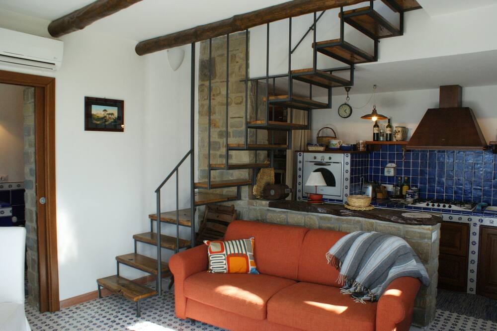 Photo of Livingroom in Castellabate