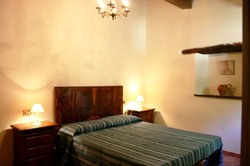 Photo of Bedroom in Arezzo