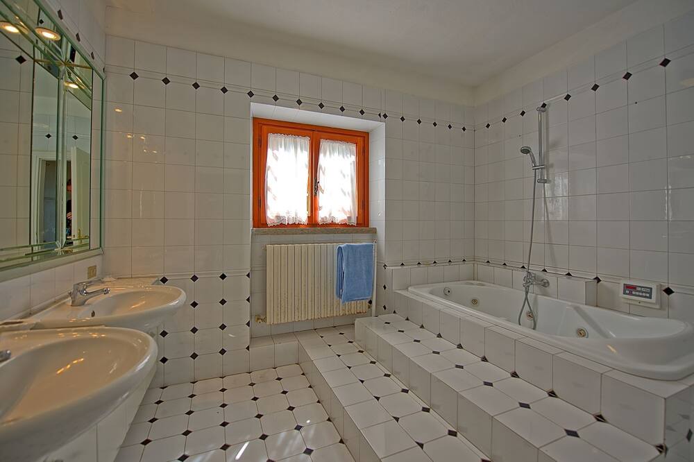 Photo of Bathroom in Punta Ala