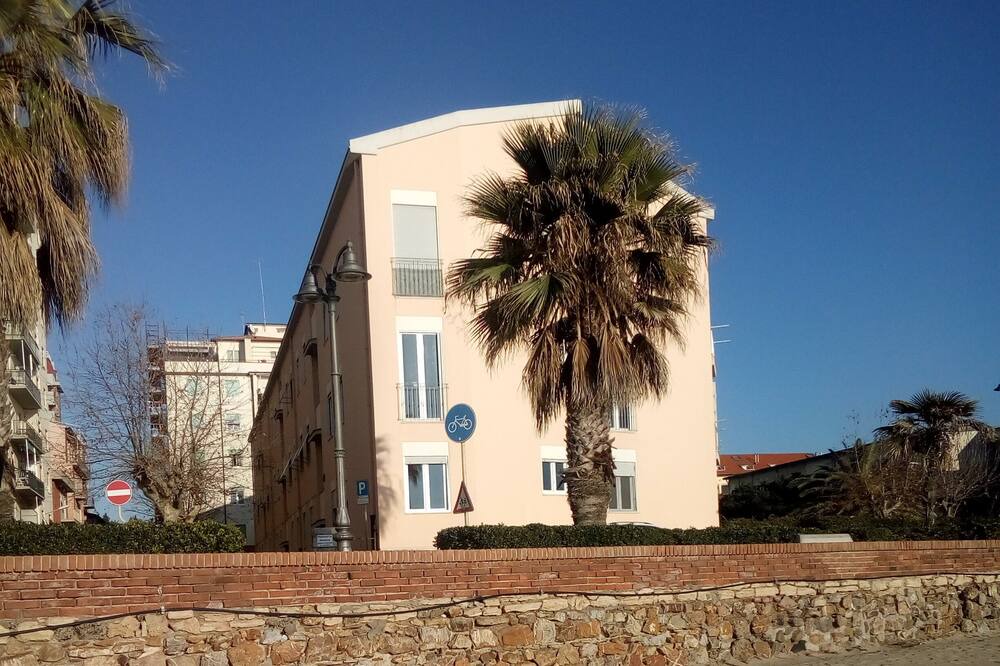 Photo of Outdoor in Follonica