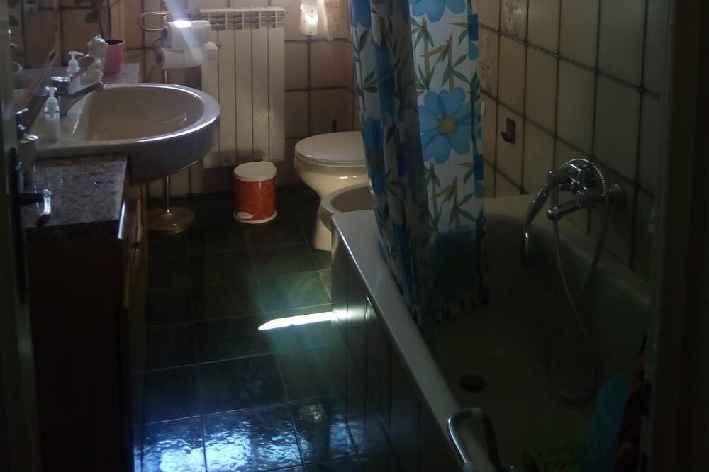 Photo of Bathroom in Follonica