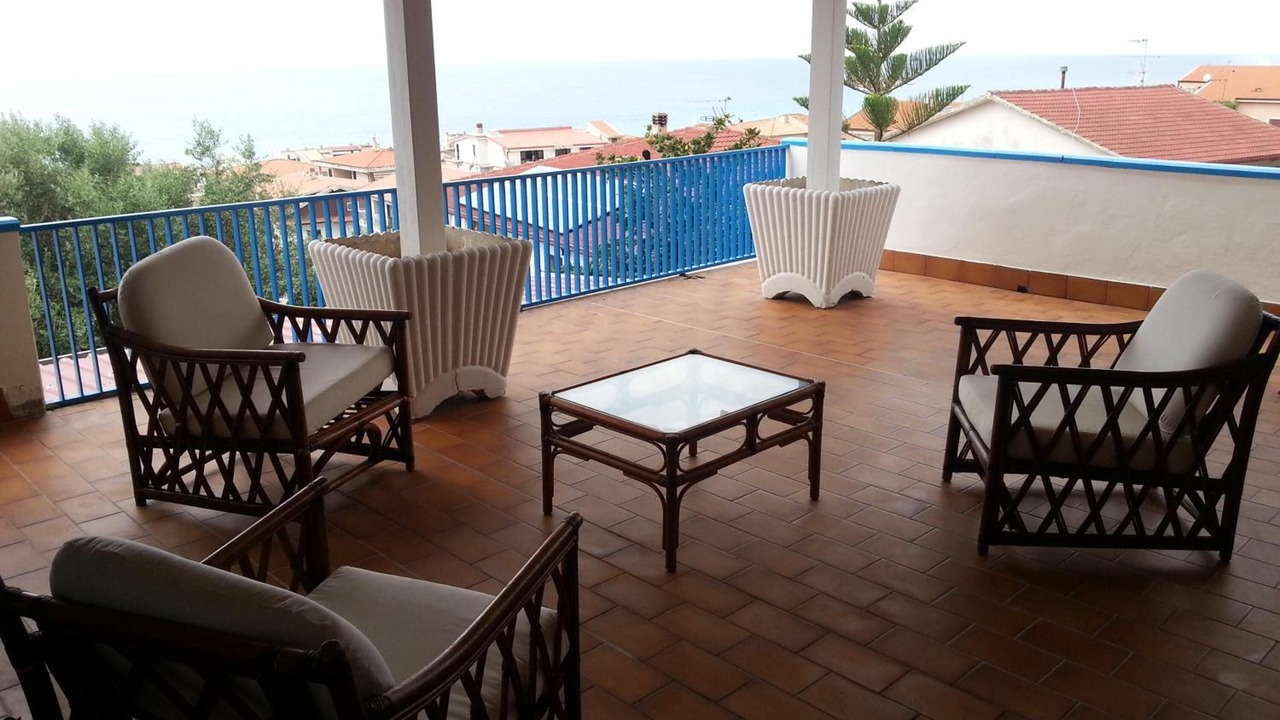 Photo of Patio Balcony in Bonifati