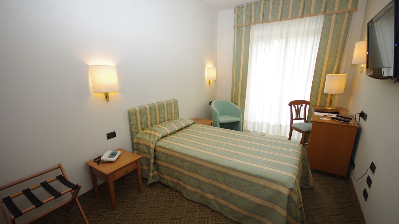 Photo of Bedroom in Lamezia Terme