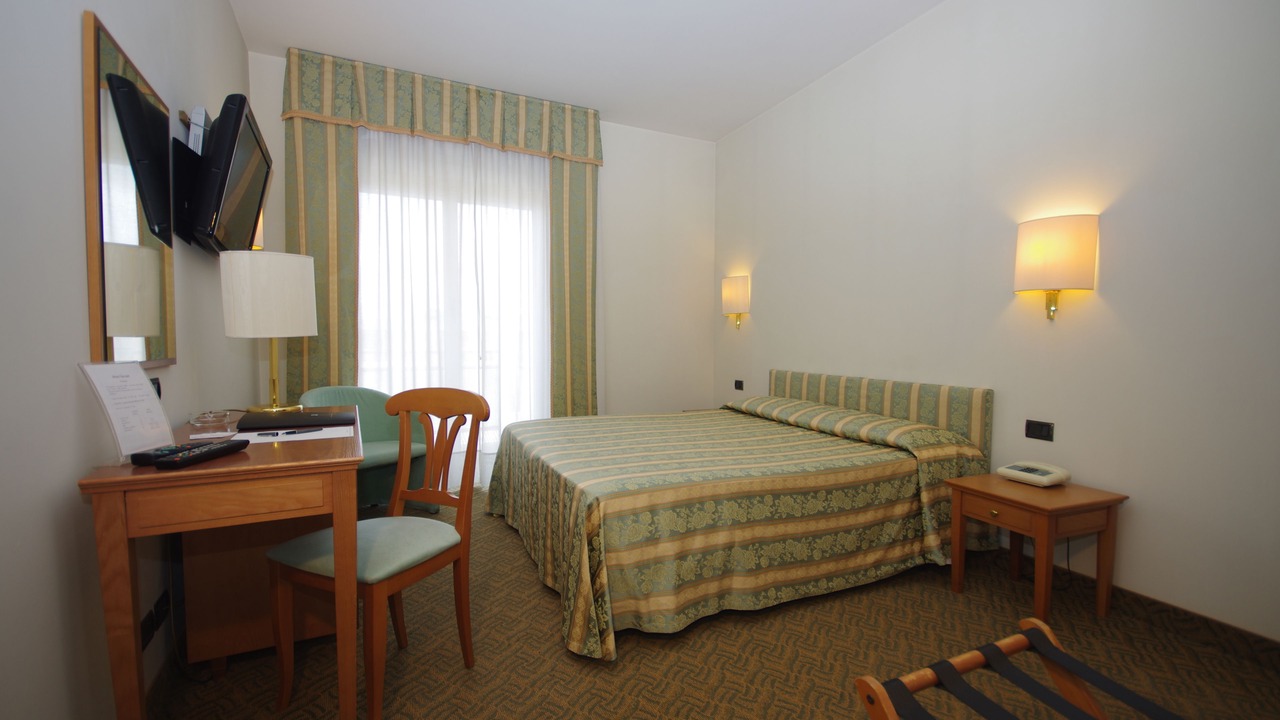 Photo of Bedroom in Lamezia Terme