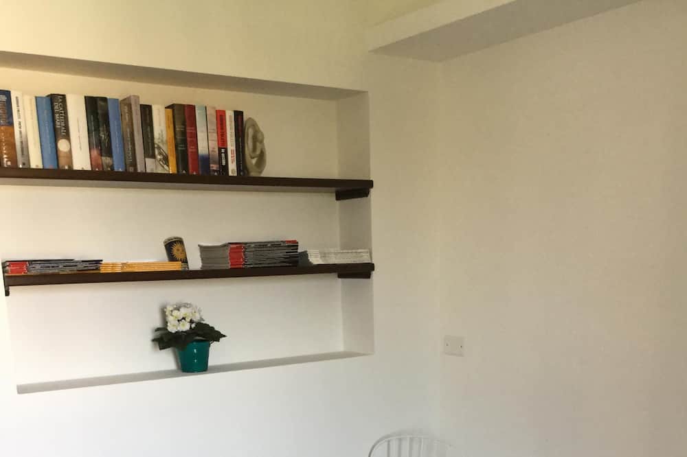 Photo of Livingroom in Atri