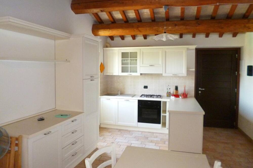 Photo of Kitchen in Avenale