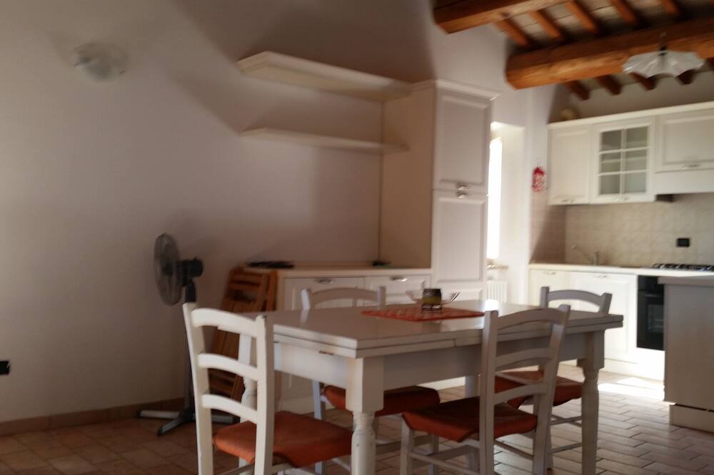 Photo of Kitchen in Avenale