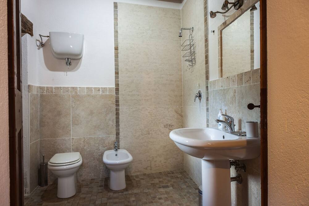 Photo of Bathroom in Monte Santa Maria Tiberina