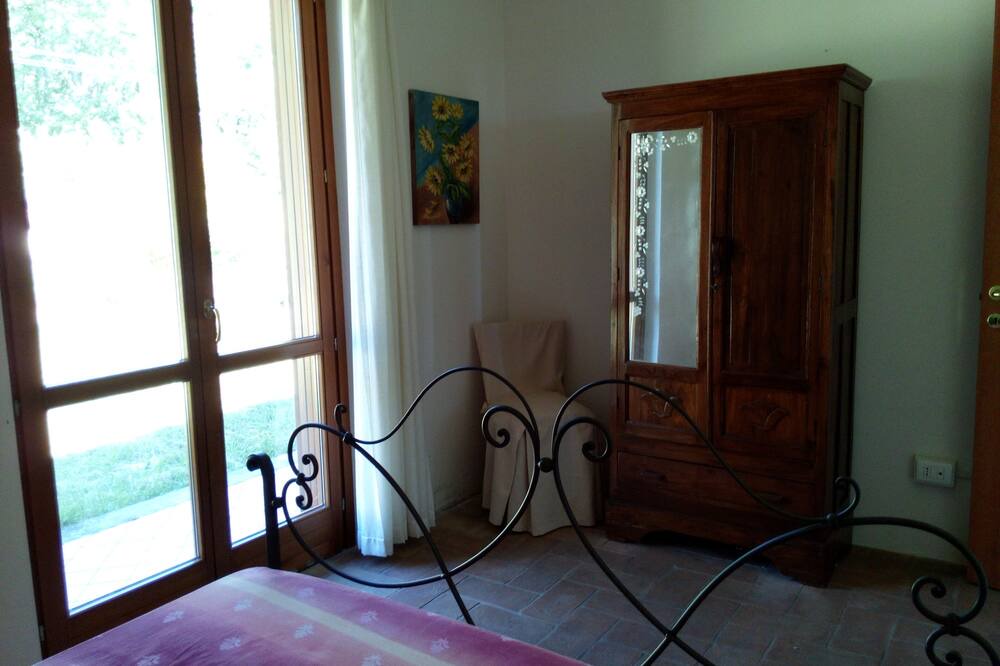 Photo of Bedroom in Elmo