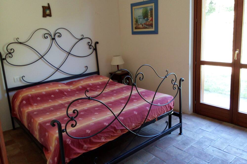 Photo of Bedroom in Elmo
