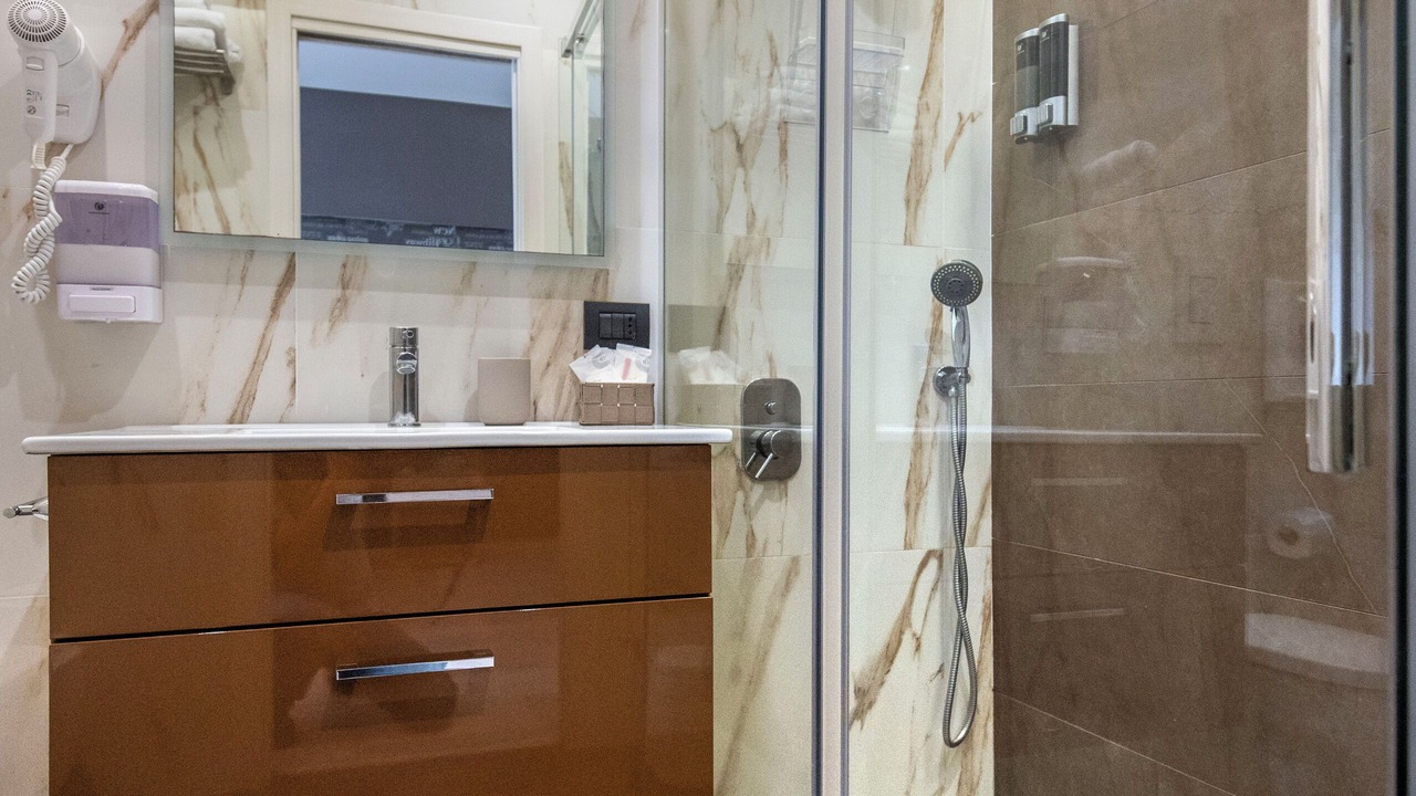 Photo of Bathroom in Naples